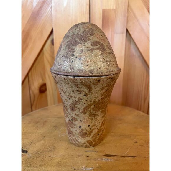 Vintage stone container ￼ - Picture 2 of 9
